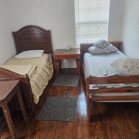 Reststop Hostel Houston Zewnętrze zdjęcie